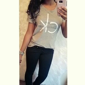 Calvin Klein Jeans Gray Logo T